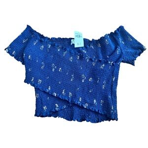 Hollister Crop Top Blue Size Medium, accordion stretchy top New With Tags